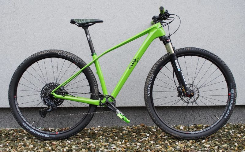 juniorské horské kolo 29" MRX Carbon Custom Painted 1x12 GX Eagle / Axon RL-R vel. S (10,3 kg)
