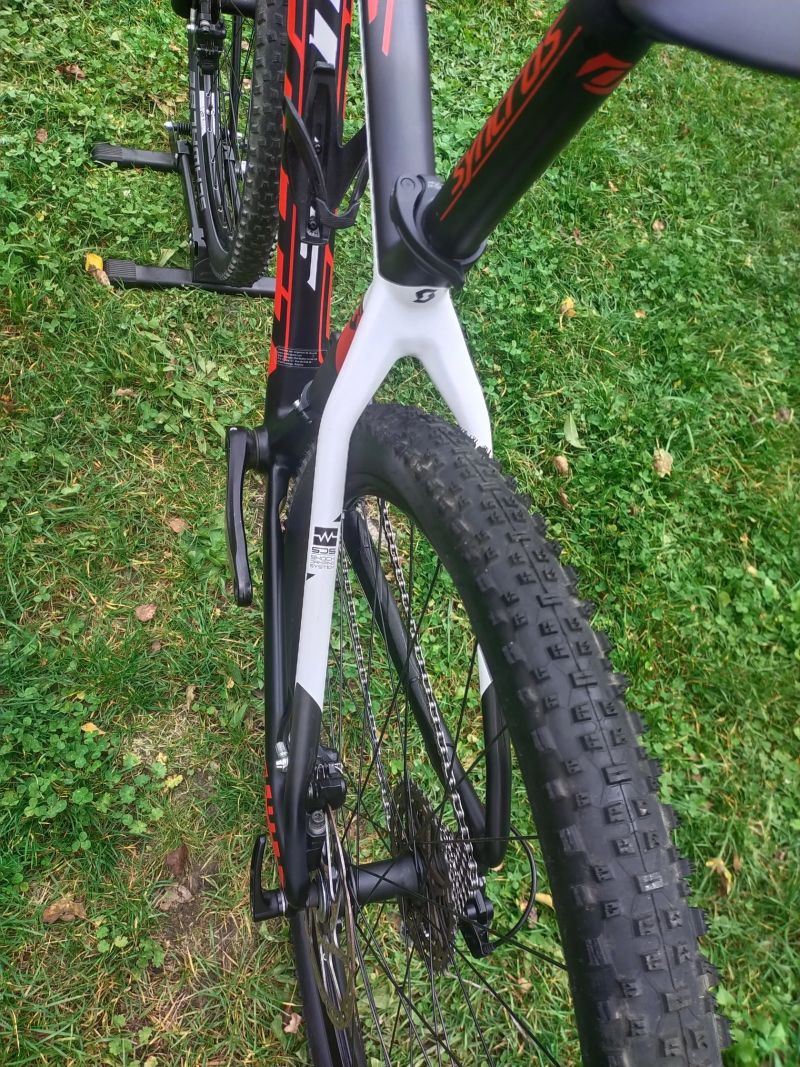 KARBONOVÉ HORSKÉ SCOTT.,. SUPER STAV .,.JAKO NOVÉ