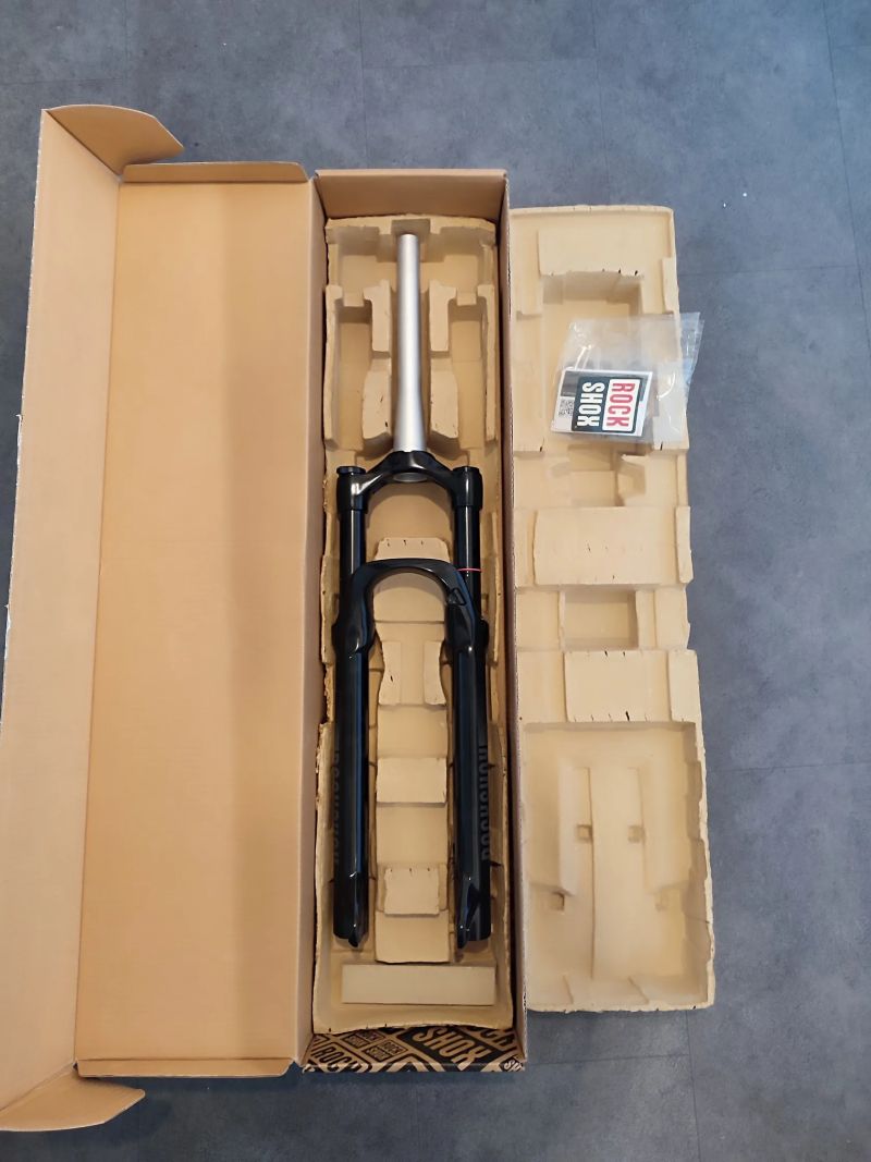 Rock Shox Judy Gold RL 120mm, 27,5" + packeta ZDARMA