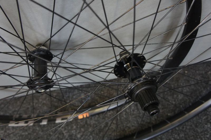 SHIMANO FH-MT510+ WTB boost