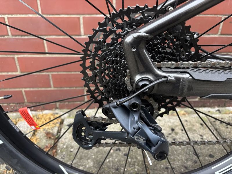 Mondraker Crusher Carbon