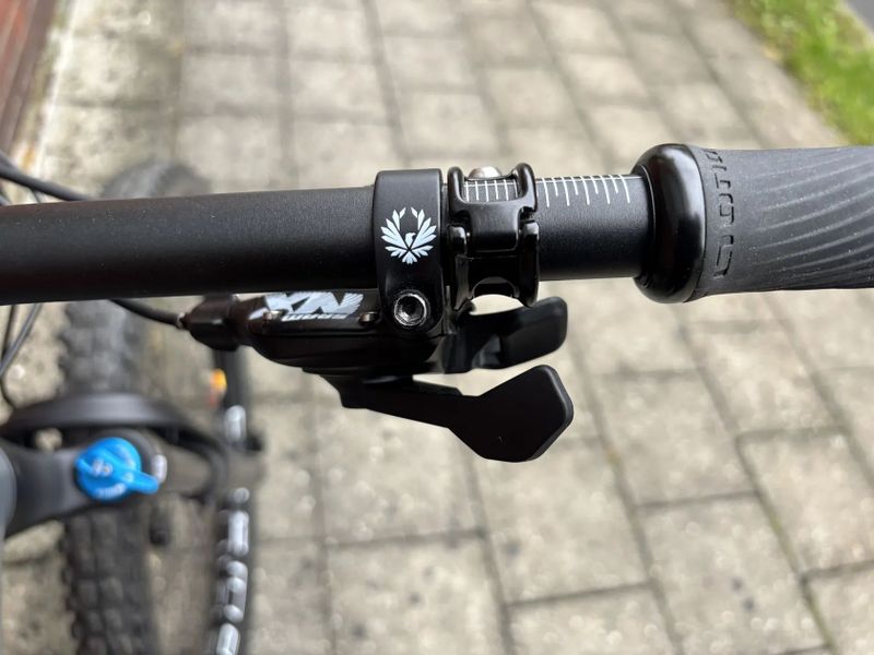 Mondraker Crusher Carbon