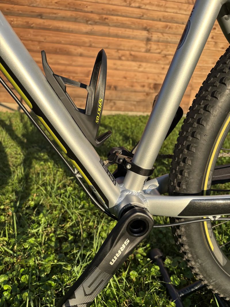 Scott Scale JR 710