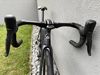 Colnago C64 DISC, SRAM FORCE AXS 2x12, páky SRAM RED, wattmetr Quarq