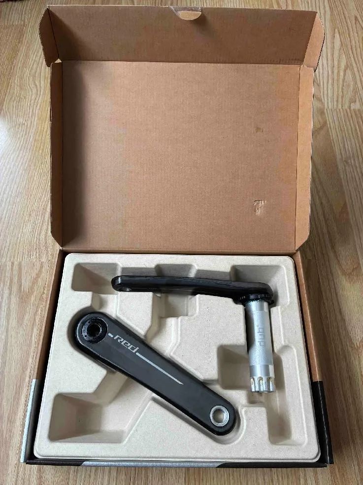 Prodám nové nepoužité silniční karbonové kliky Sram Red AXS E1 DUB 170mm v originálním balení