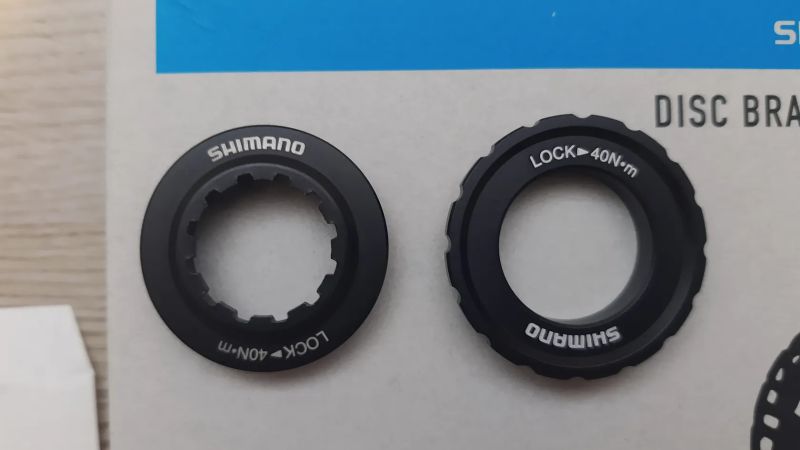 Kotouče SHIMANO SLX/105 SM-RT70 Center Lock 160 mm + desky SHIMANO K05S-RX organické