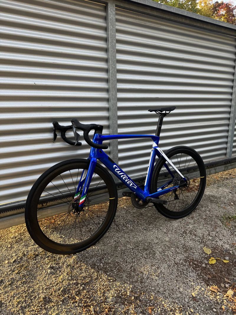 Wilier Cento10 PRO - Ultegra Di2, Mavic aero kola