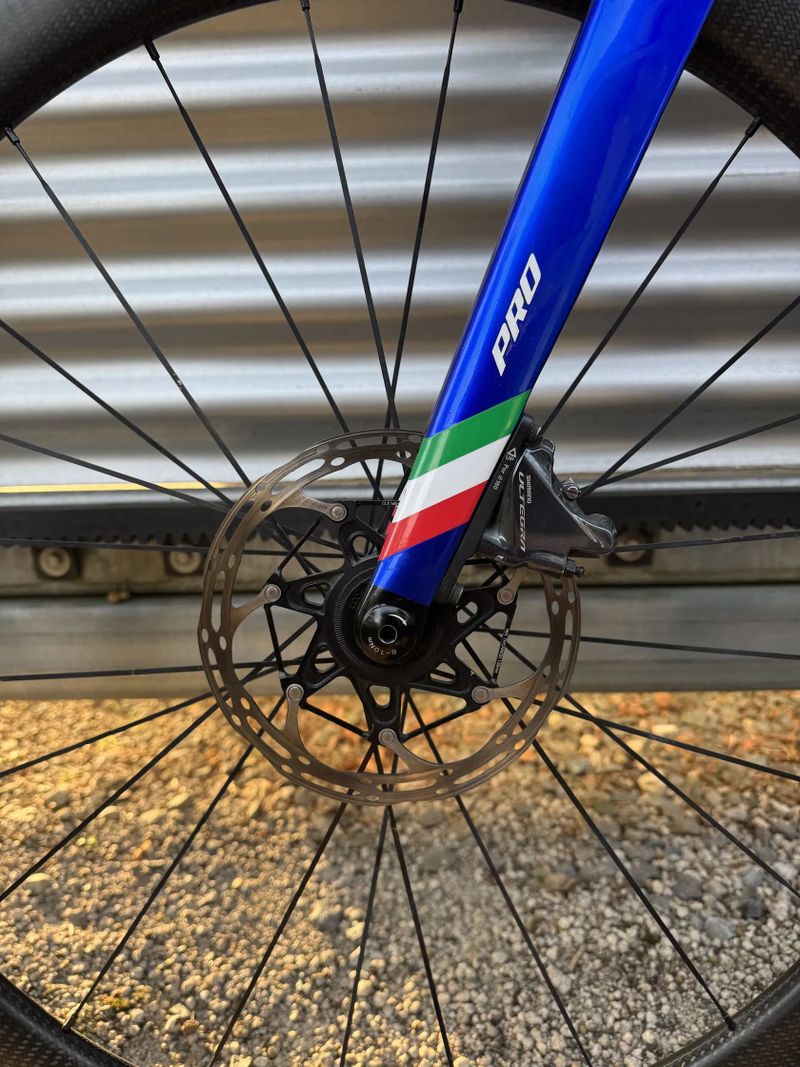 Wilier Cento10 PRO - Ultegra Di2, Mavic aero kola