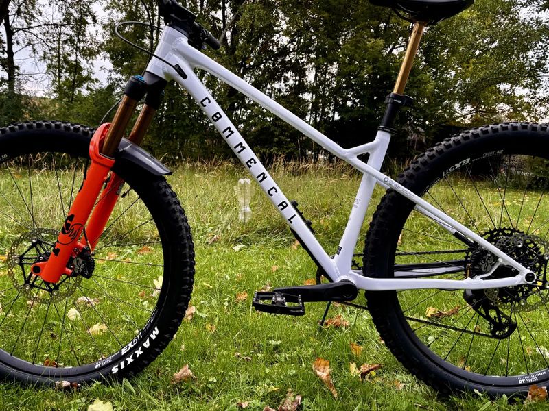 Commencal META HT V3 SIGNATURE PURE WHITE 2026
