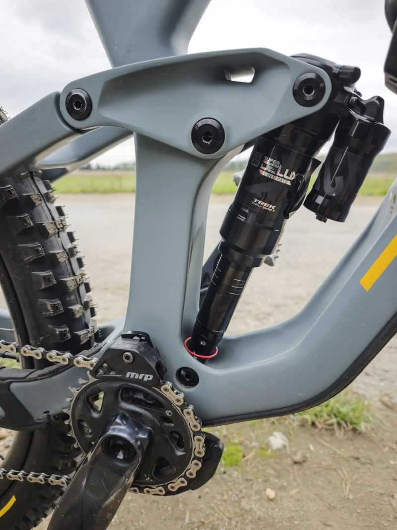Trek Slash 9.8