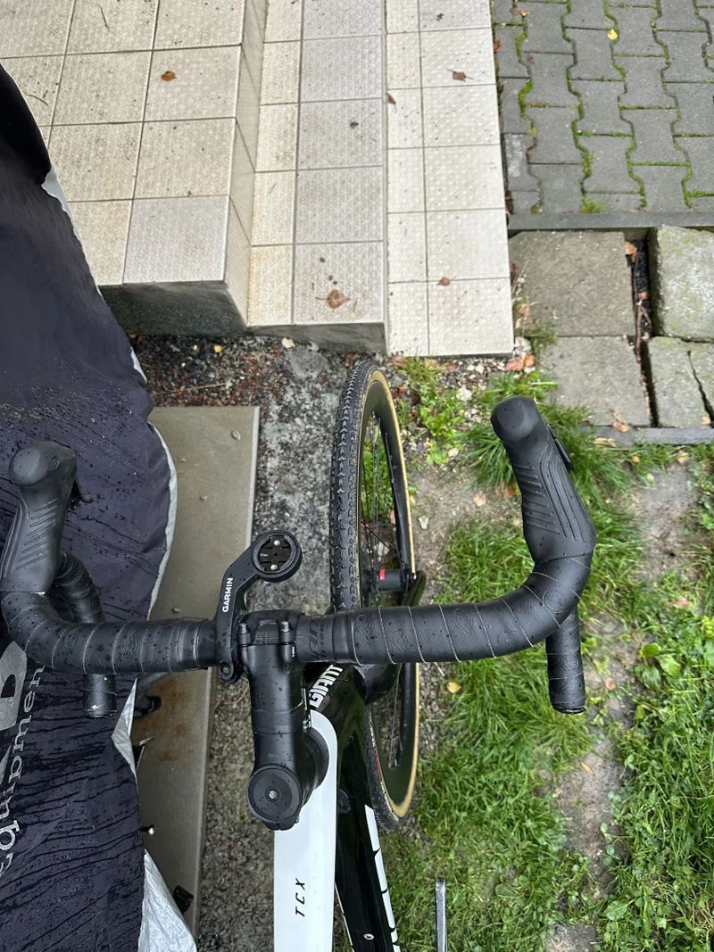 Giant TCX Advanced Pro 2 (sedlo dodám)