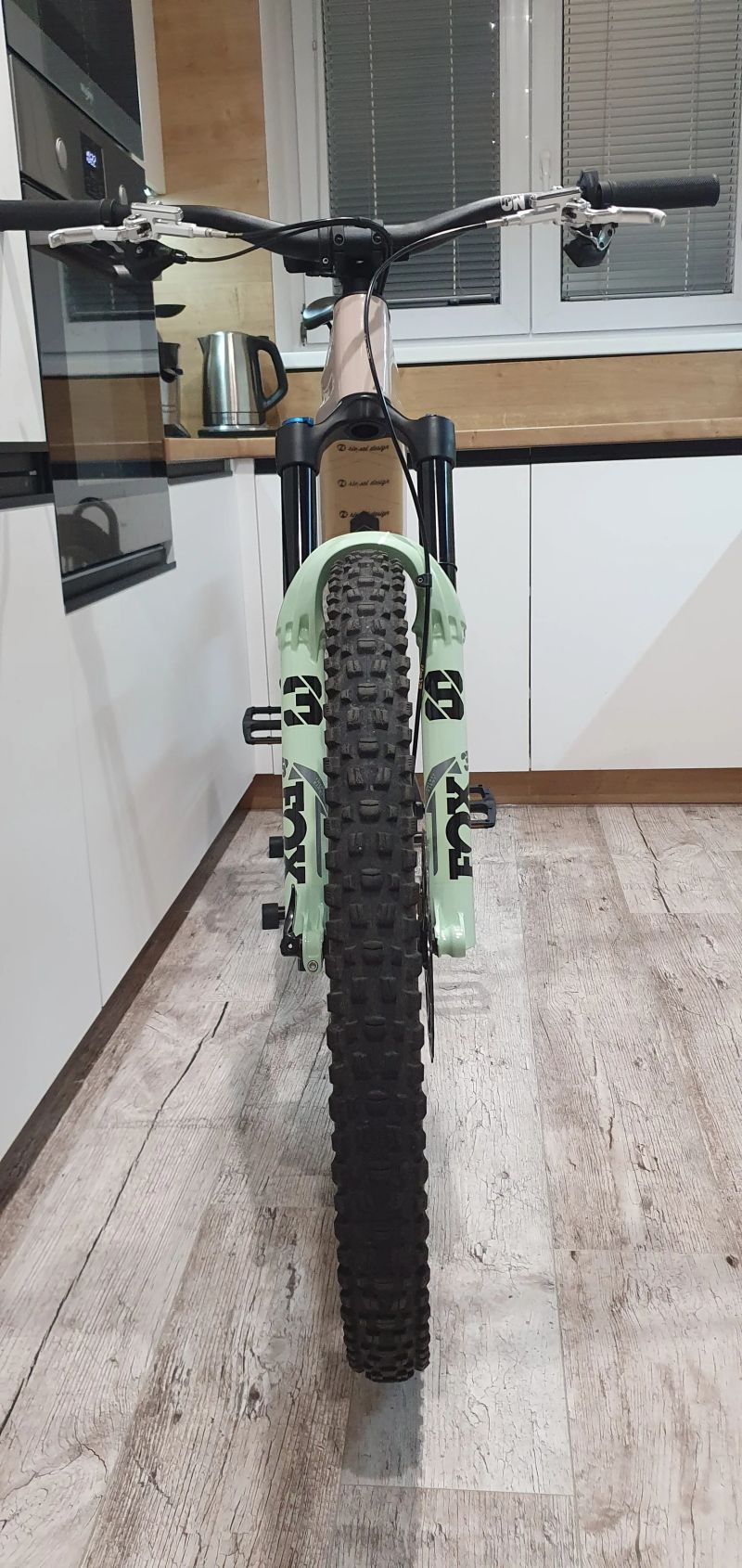 Canyon Torque On 900Wh+720Wh
