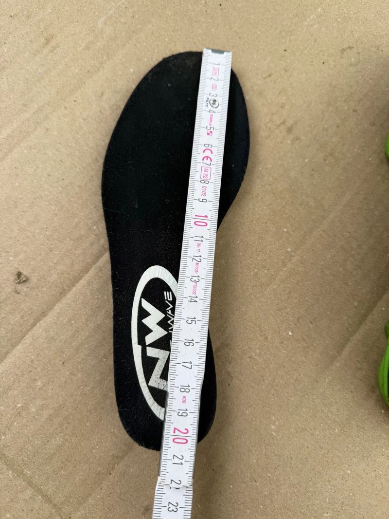 Northwave Hammer Junior - 33 (20.5cm)