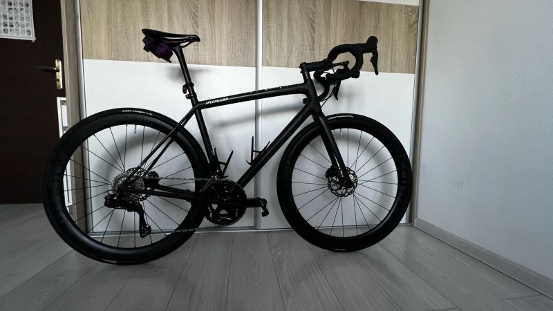 Specialized Aethos Comp, Shimano 105 Di2