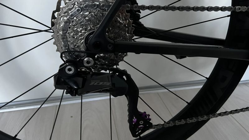 Specialized Aethos Comp, Shimano 105 Di2