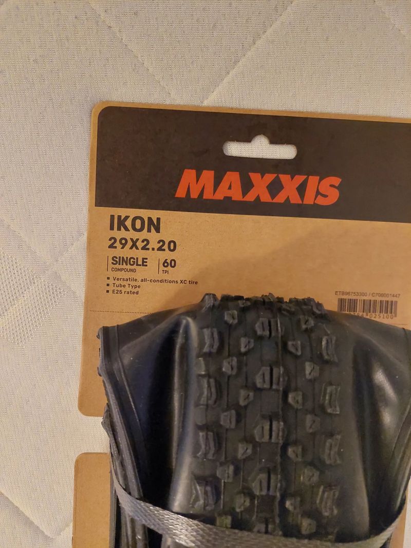 Plášť Maxxis Ikon 29x2.20 kevlar 