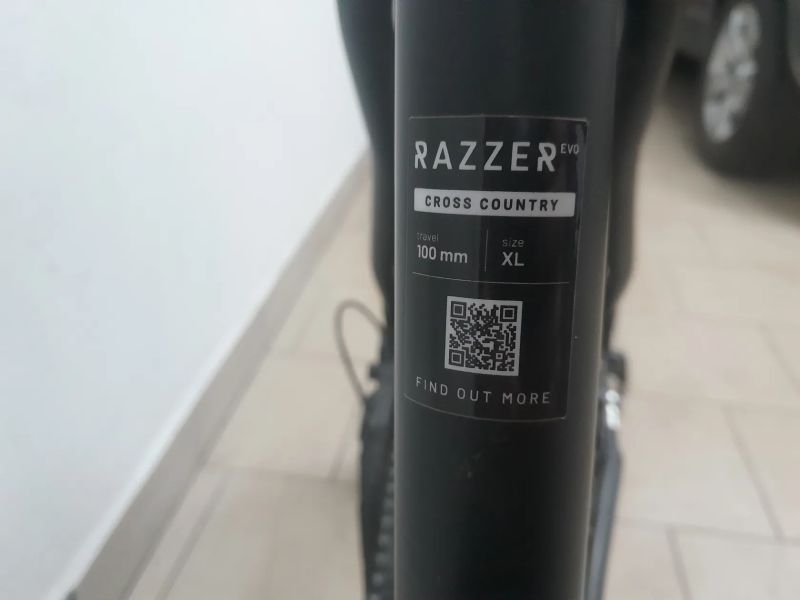 Pells Razzer Evo 2 vel.XL