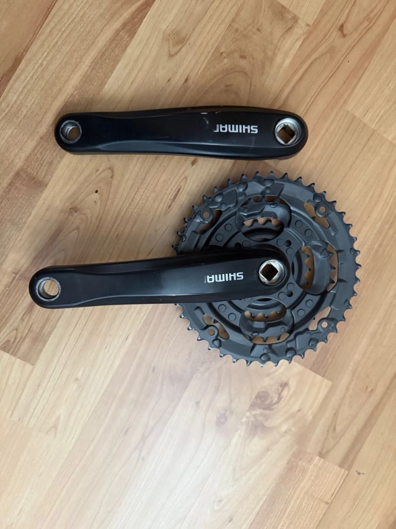 Kliky Shimano Altus 4-hran 3-převodník
