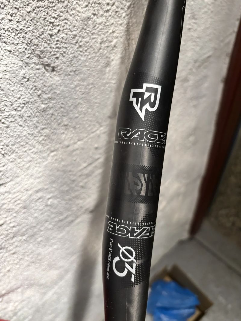 Karbonové řídítka Race Face NEXT SL Carbon, 35/740 mm
