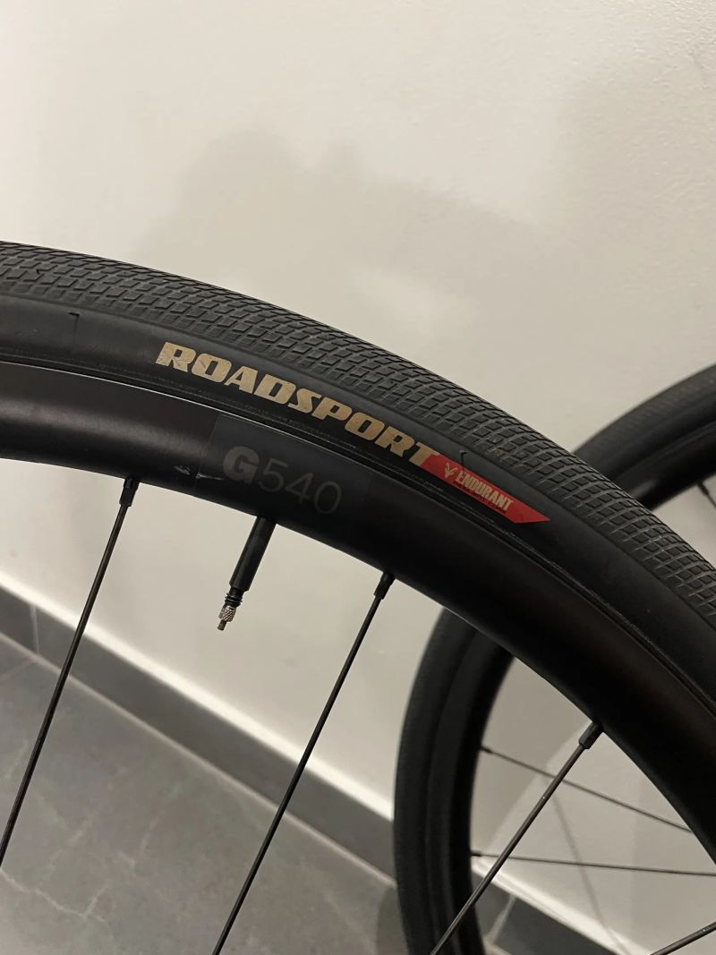 Specialized gravel kola G540