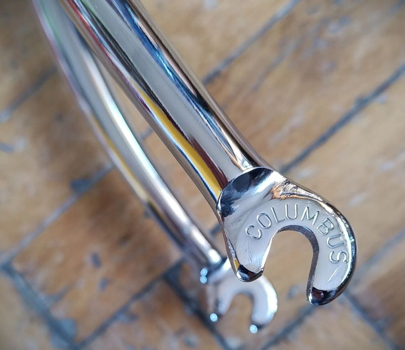 Olmo 50 Anniversary (55/57 cm) - jako nový 