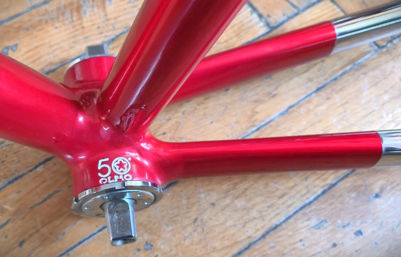 Olmo 50 Anniversary (55/57 cm) - jako nový 