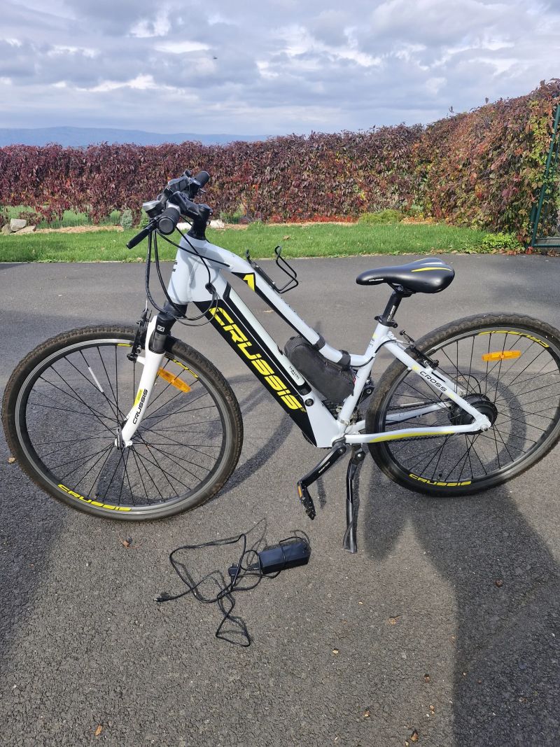 Crussis E Cross 1.8 S