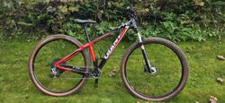 Hardtail Giant carbon 10,1 kg