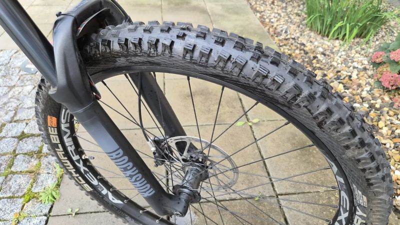 Canyon Stoic 3 - top stav s upgrady
