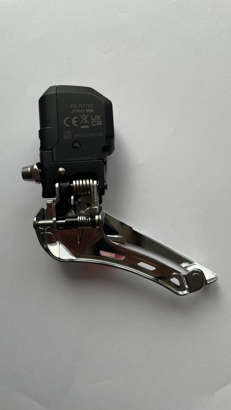 Přesmykač Shimano 105 Di2 FD-R7150 2x12