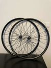 DT Swiss E 1800 SPLINE / Shimano