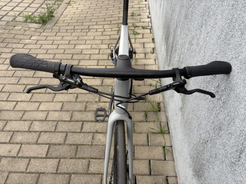 Kolo - Canyon Roadlite CF 8 (Karbon)