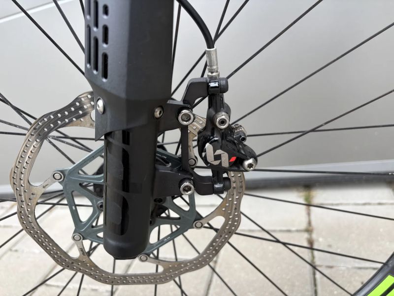 Cannondale SCALPEL LEFTY řazení SHIMANO XTR DI2 a brzdy SRAM XX1