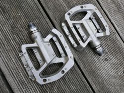 Pedály Shimano PD-GR500