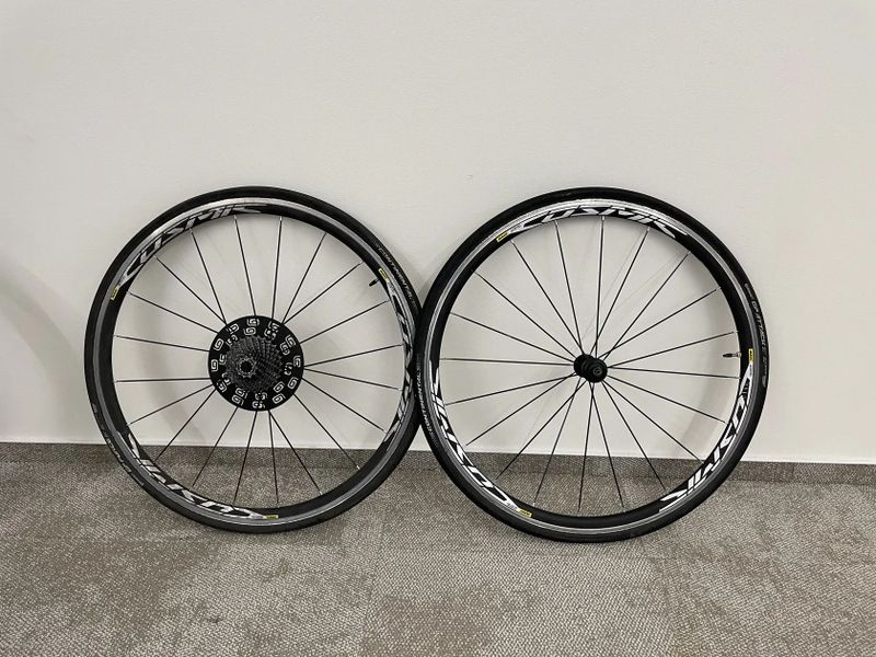 Canyon Speedmax CF 7.0 + karbonová kola Zipp 404+808