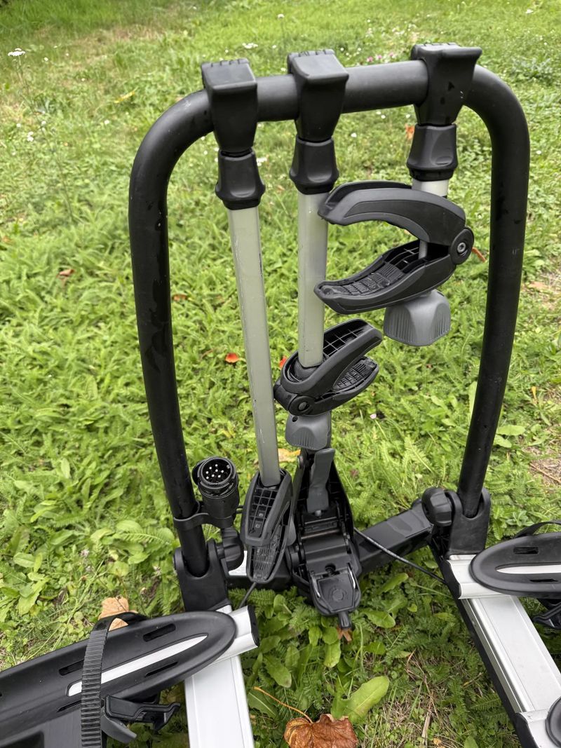 Thule VeloCompact nosič 3 kol na tažné zařízení