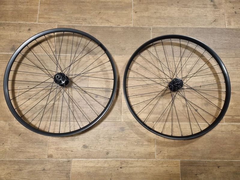 Nová 29" Boost kola Formula/Jalco