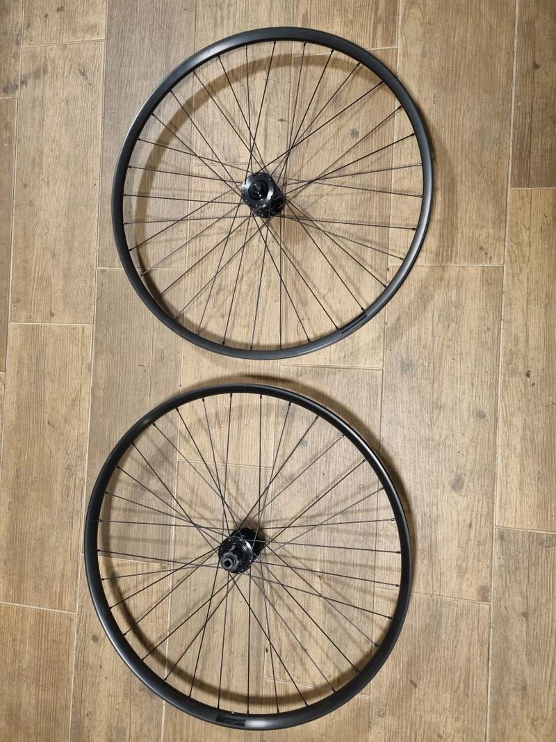 Nová 29" Boost kola Formula/Jalco