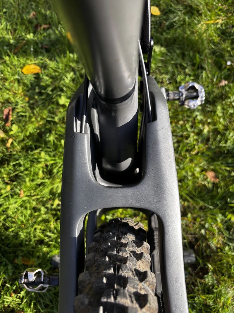 Na prodej: Evil Insurgent – špičkový enduro stroj připravený na cokoliv!