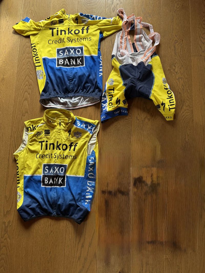 Sportful komplet dres Tinkoff Saxo Bank