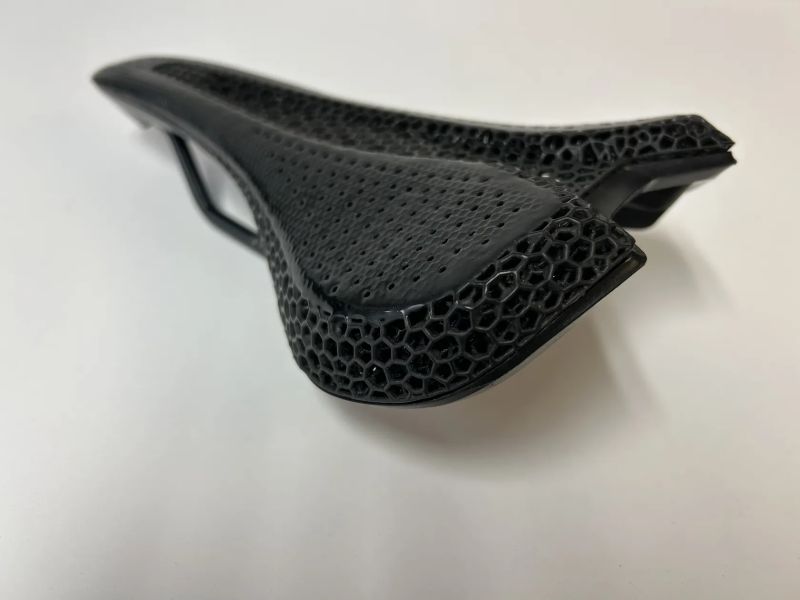 sedlo Specialized Romin Evo Pro Mirror, šířka 143 mm