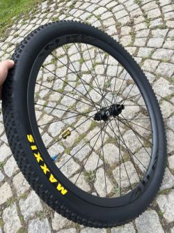Nová karbonová kola Elitewheels SLR MTB 29"