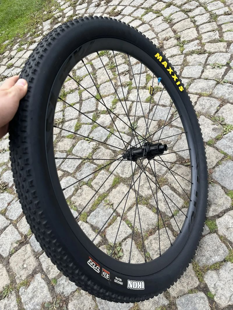 Nová karbonová kola Elitewheels SLR MTB 29"