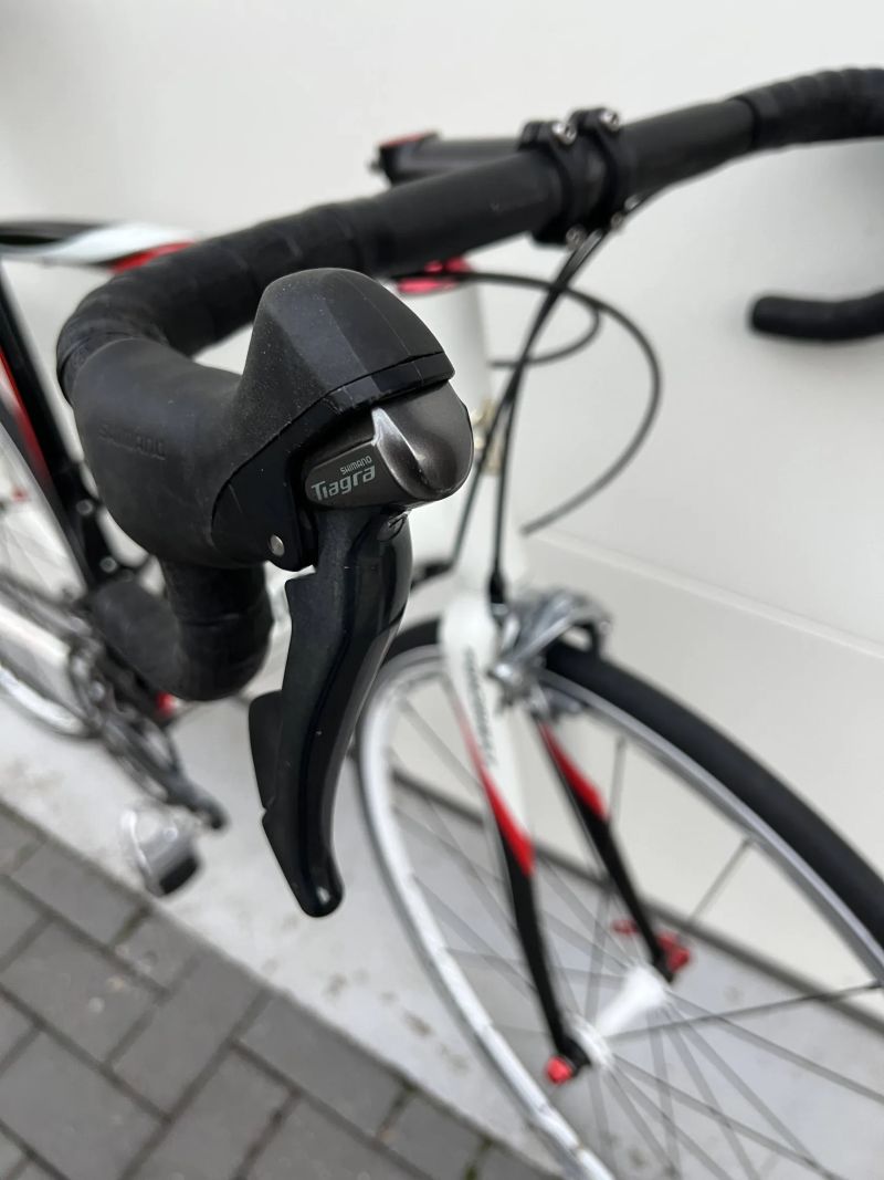 Fondriest FZ4, vel 56.