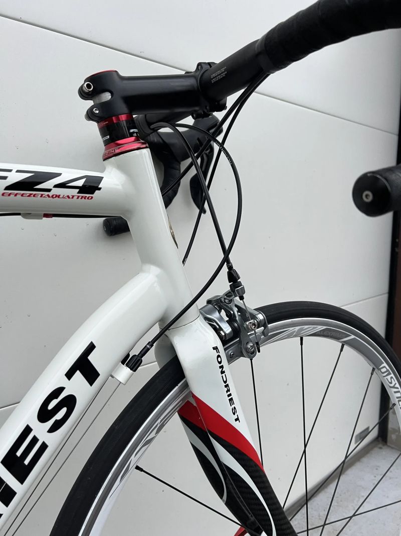 Fondriest FZ4, vel 56.