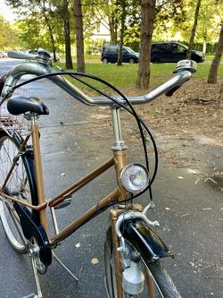 Bronzové retro dámské městské kolo – stylový originál Le Bikes