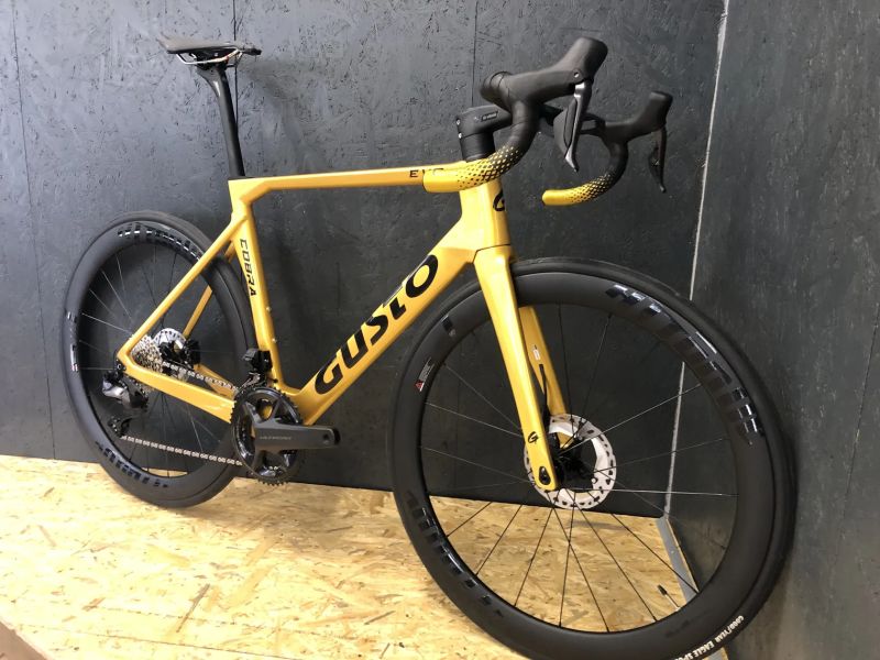 Gusto Cobra