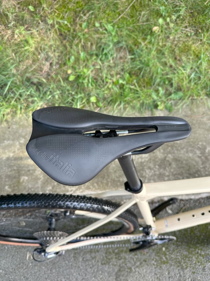 Gravel Canyon Grail 7 Al - velikost M (178-184 cm) Shimano GRX RX810 - 2X11