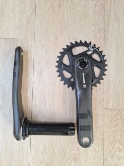 Prodám kliky SRAM X01 carbon osa DUB 32z, 175mm (nové)