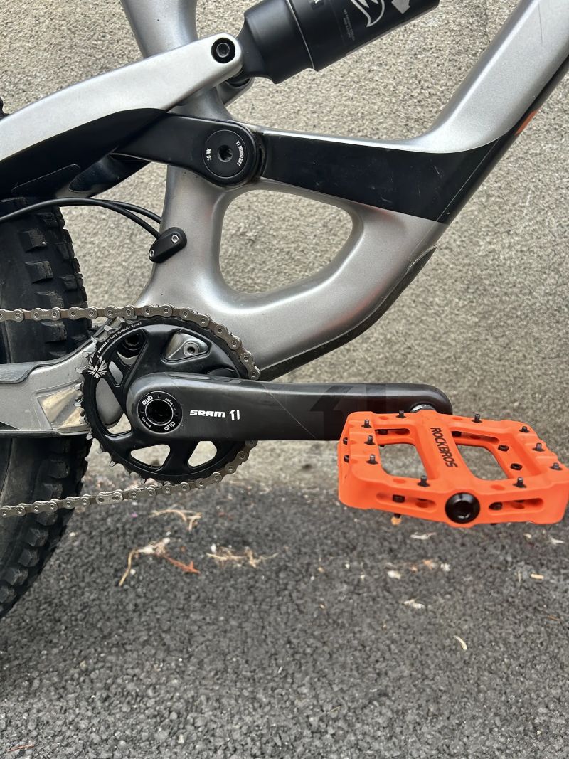 Yt capra cf pro race L 27,5” 